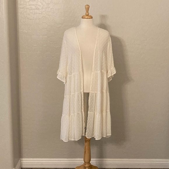 torrid Other - Torrid Raised Swiss Dot Ivory Open Kimono 2/2X